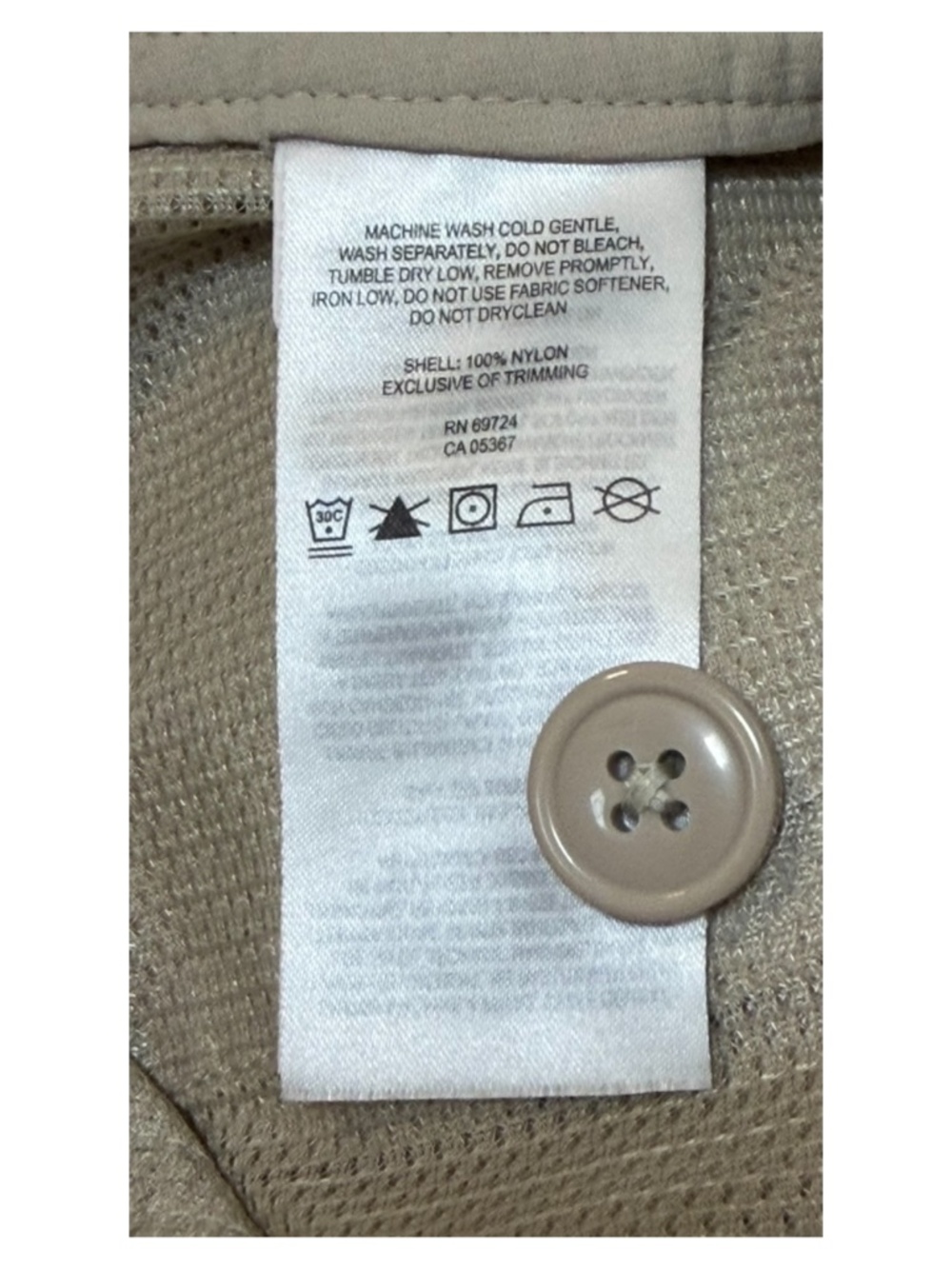COLUMBIA Omni-Wick Hiking Cargo Shorts. Light Khaki 10" Inseam Size 6 EUC - Picture 5 of 8